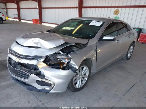1G1ZD5ST9JF128759 2018 CHEVROLET MALIBU - Image 2