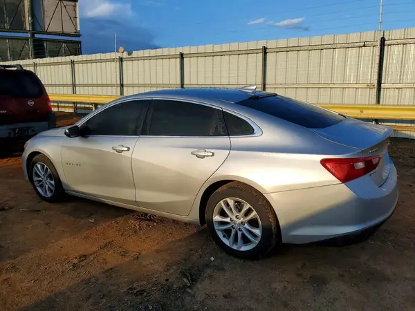 1G1ZD5ST9JF129927 2018 CHEVROLET MALIBU - Image 2