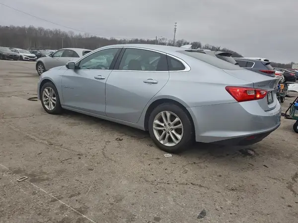1G1ZD5ST9JF131354 2018 CHEVROLET MALIBU - Image 2