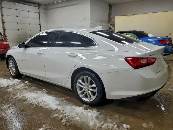 1G1ZD5ST9JF131368 2018 CHEVROLET MALIBU - Image 2