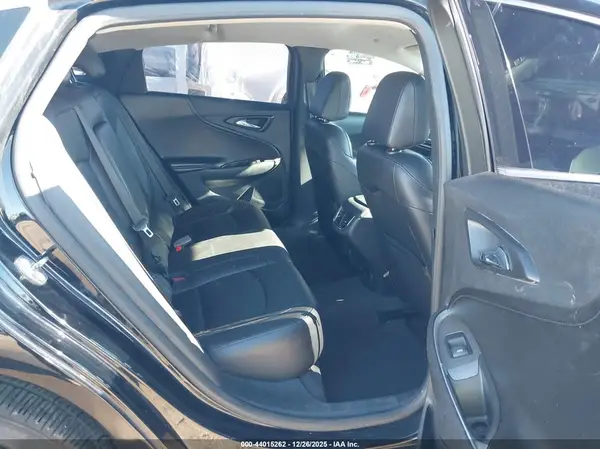 1G1ZD5ST9JF131905 2018 CHEVROLET MALIBU - Image 8