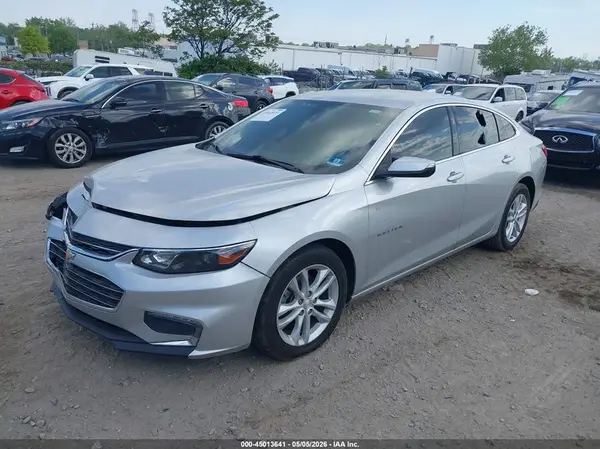 1G1ZD5ST9JF140796 2018 CHEVROLET MALIBU - Image 2