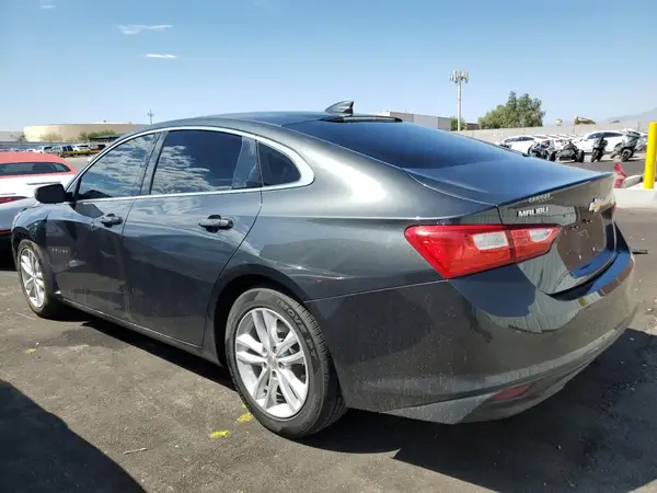 1G1ZD5ST9JF144444 2018 CHEVROLET MALIBU - Image 2
