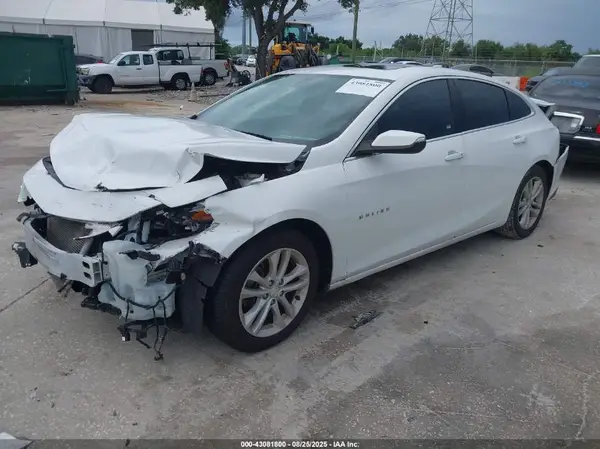 1G1ZD5ST9JF154066 2018 CHEVROLET MALIBU - Image 2