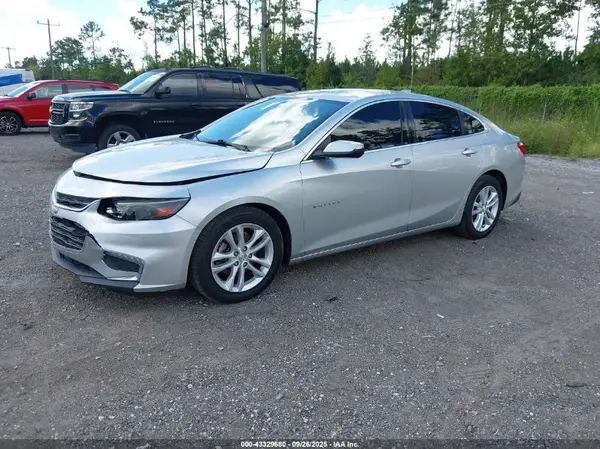 1G1ZD5ST9JF160238 2018 CHEVROLET MALIBU - Image 2