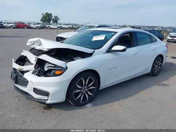 1G1ZD5ST9JF161681 2018 CHEVROLET MALIBU - Image 2