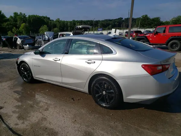 1G1ZD5ST9JF164564 2018 CHEVROLET MALIBU - Image 2