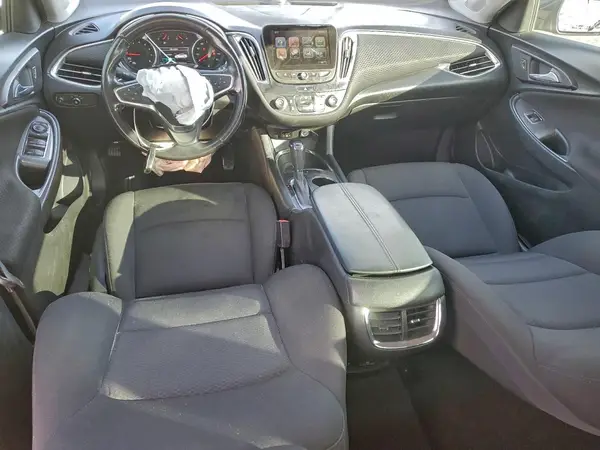 1G1ZD5ST9JF168713 2018 CHEVROLET MALIBU - Image 8