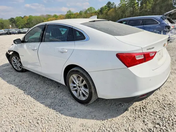 1G1ZD5ST9JF172762 2018 CHEVROLET MALIBU - Image 2