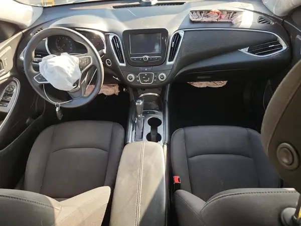 1G1ZD5ST9JF173264 2018 CHEVROLET MALIBU - Image 8