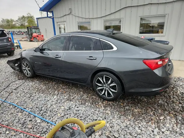 1G1ZD5ST9JF176911 2018 CHEVROLET MALIBU - Image 2