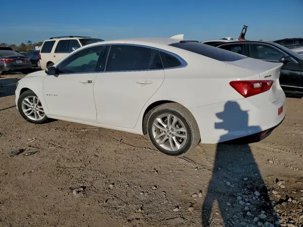 1G1ZD5ST9JF176973 2018 CHEVROLET MALIBU - Image 2