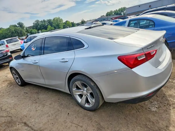 1G1ZD5ST9JF177637 2018 CHEVROLET MALIBU - Image 2