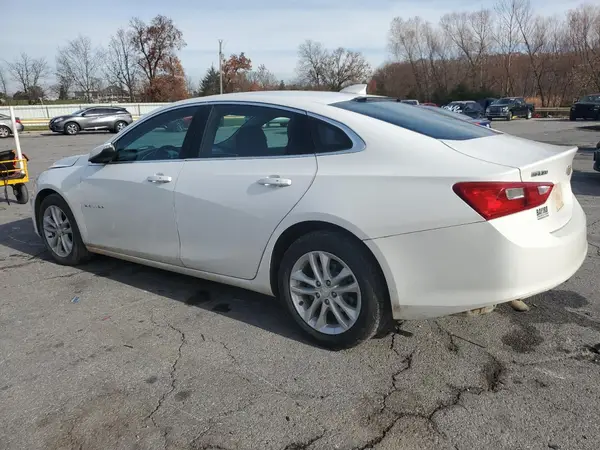 1G1ZD5ST9JF178786 2018 CHEVROLET MALIBU - Image 2