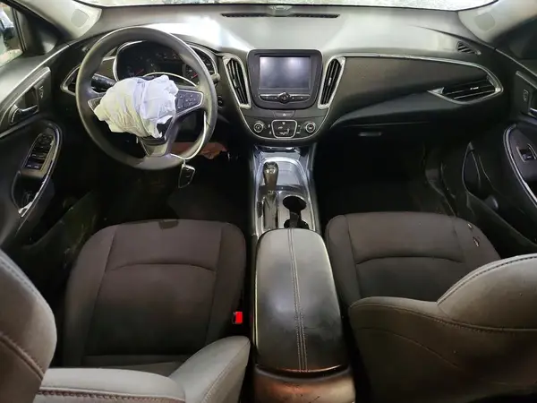1G1ZD5ST9JF184197 2018 CHEVROLET MALIBU - Image 8