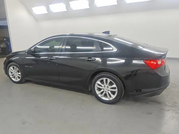 1G1ZD5ST9JF187455 2018 CHEVROLET MALIBU - Image 2