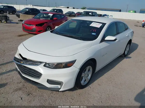 1G1ZD5ST9JF194373 2018 CHEVROLET MALIBU - Image 2