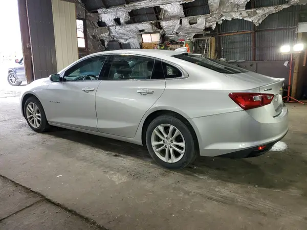 1G1ZD5ST9JF199699 2018 CHEVROLET MALIBU - Image 2