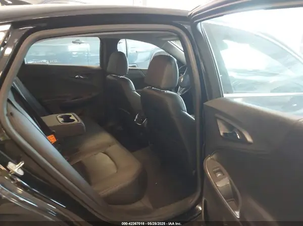 1G1ZD5ST9JF200284 2018 CHEVROLET MALIBU - Image 8