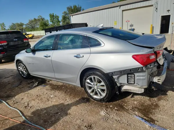 1G1ZD5ST9JF200916 2018 CHEVROLET MALIBU - Image 2