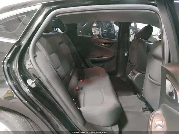 1G1ZD5ST9JF206747 2018 CHEVROLET MALIBU - Image 8