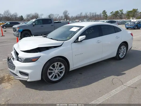 1G1ZD5ST9JF209910 2018 CHEVROLET MALIBU - Image 2