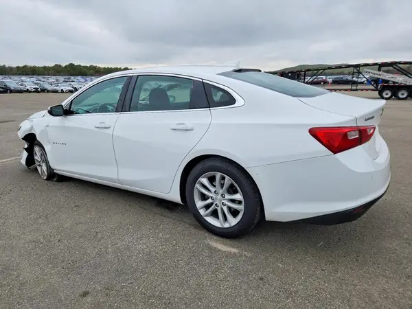 1G1ZD5ST9JF211303 2018 CHEVROLET MALIBU - Image 2