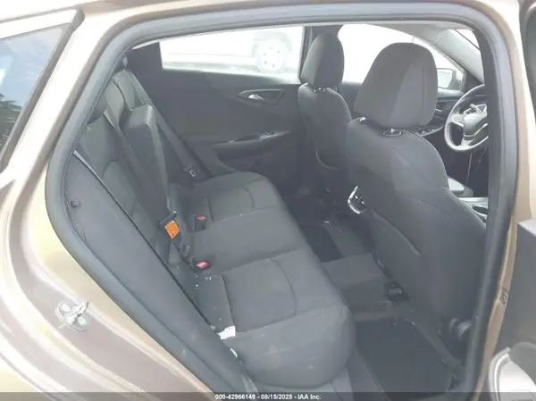 1G1ZD5ST9JF212922 2018 CHEVROLET MALIBU - Image 8