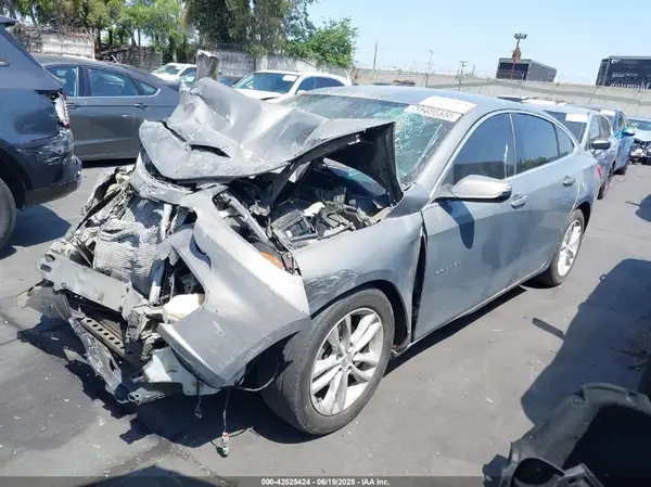 1G1ZD5ST9JF222284 2018 CHEVROLET MALIBU - Image 2