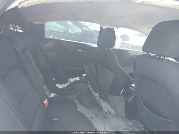 1G1ZD5ST9JF222284 2018 CHEVROLET MALIBU - Image 8