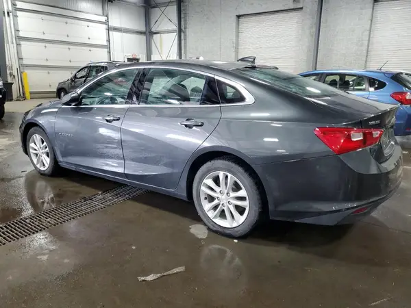 1G1ZD5ST9JF229557 2018 CHEVROLET MALIBU - Image 2