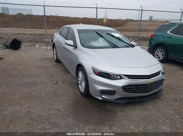 1G1ZD5ST9JF232460 2018 CHEVROLET MALIBU - Image 1
