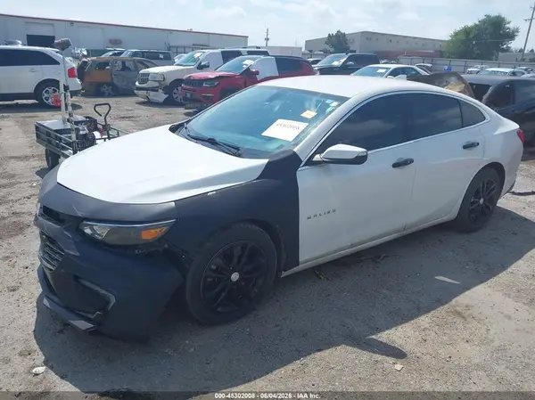 1G1ZD5ST9JF236718 2018 CHEVROLET MALIBU - Image 2