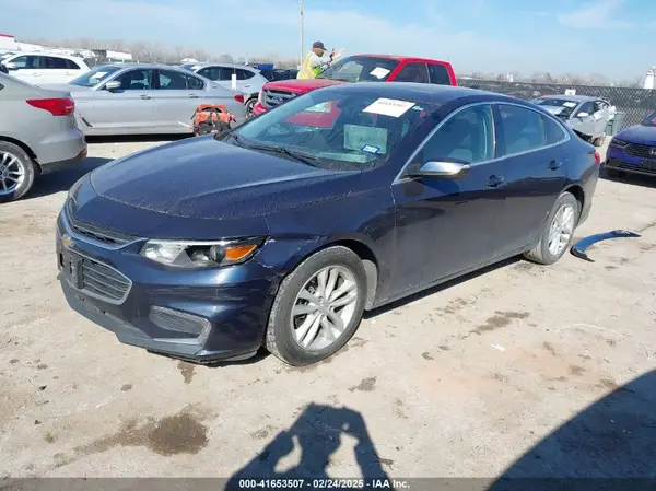 1G1ZD5ST9JF237738 2018 CHEVROLET MALIBU - Image 2