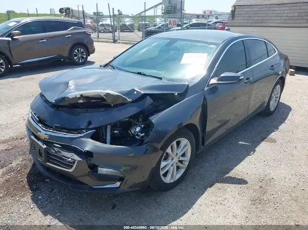 1G1ZD5ST9JF238081 2018 CHEVROLET MALIBU - Image 2