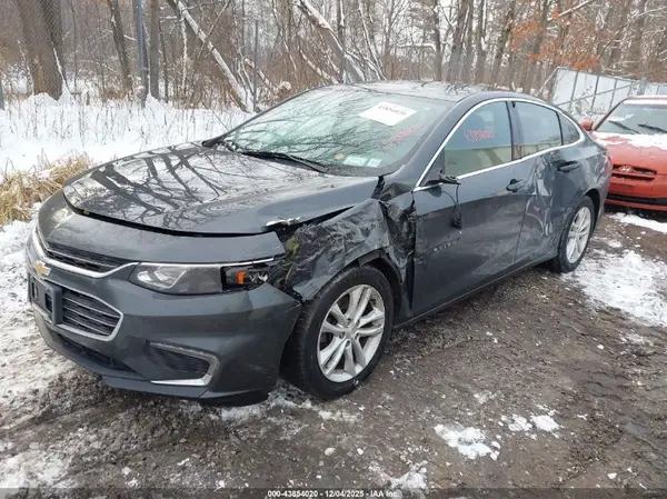 1G1ZD5ST9JF239442 2018 CHEVROLET MALIBU - Image 2