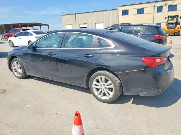 1G1ZD5ST9JF240753 2018 CHEVROLET MALIBU - Image 2
