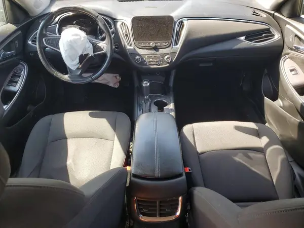 1G1ZD5ST9JF240753 2018 CHEVROLET MALIBU - Image 8