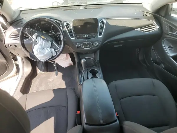 1G1ZD5ST9JF241577 2018 CHEVROLET MALIBU - Image 8