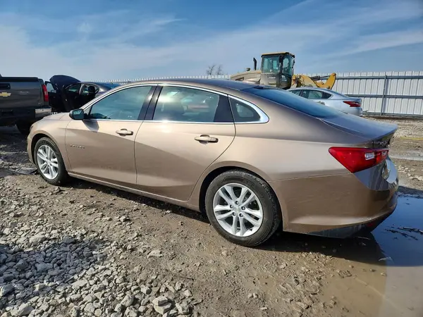 1G1ZD5ST9JF244320 2018 CHEVROLET MALIBU - Image 2