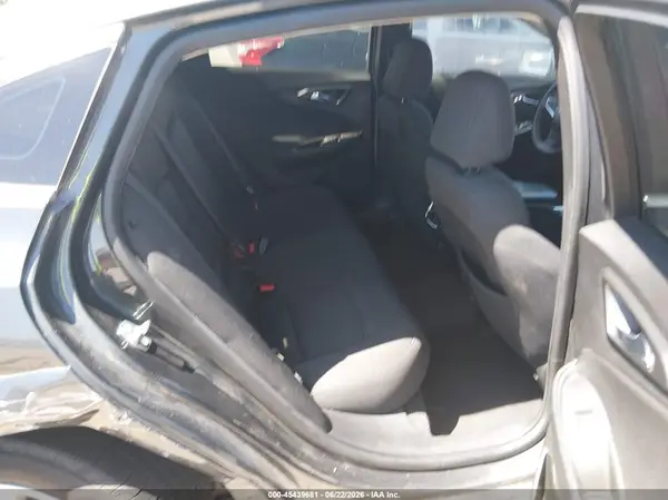 1G1ZD5ST9JF245578 2018 CHEVROLET MALIBU - Image 8
