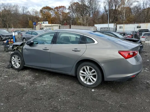 1G1ZD5ST9JF246729 2018 CHEVROLET MALIBU - Image 2