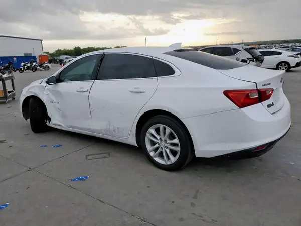 1G1ZD5ST9JF248934 2018 CHEVROLET MALIBU - Image 2