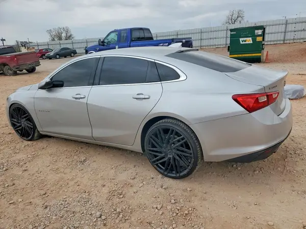 1G1ZD5ST9JF249131 2018 CHEVROLET MALIBU - Image 2
