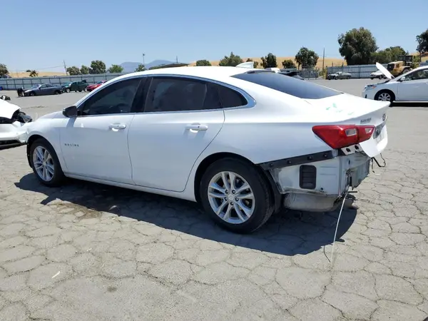 1G1ZD5ST9JF249386 2018 CHEVROLET MALIBU - Image 2