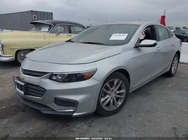 1G1ZD5ST9JF249615 2018 CHEVROLET MALIBU - Image 2