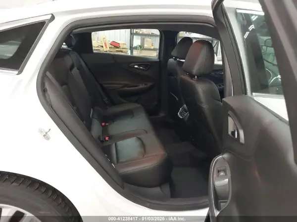 1G1ZD5ST9JF250182 2018 CHEVROLET MALIBU - Image 8