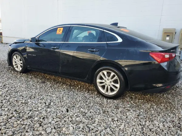 1G1ZD5ST9JF250442 2018 CHEVROLET MALIBU - Image 2