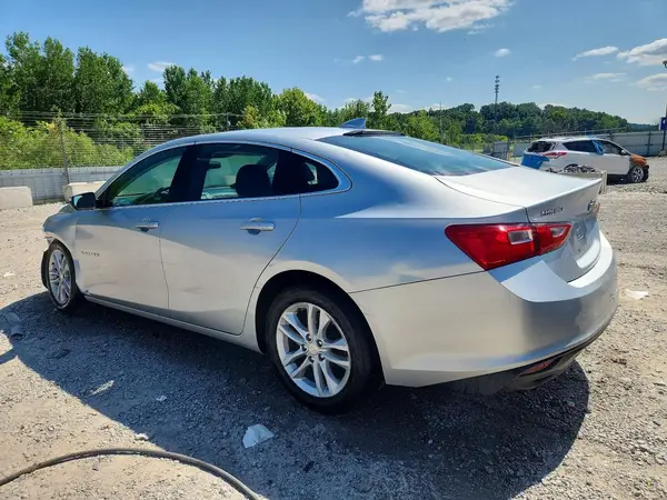 1G1ZD5ST9JF253373 2018 CHEVROLET MALIBU - Image 2