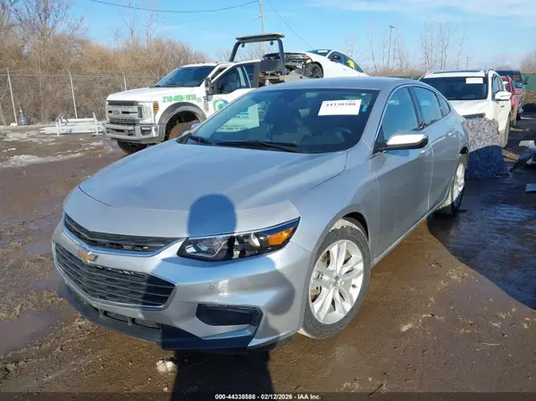 1G1ZD5ST9JF263479 2018 CHEVROLET MALIBU - Image 2